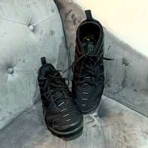 Nike Air Vapormax Plus Black Size 10 US Men